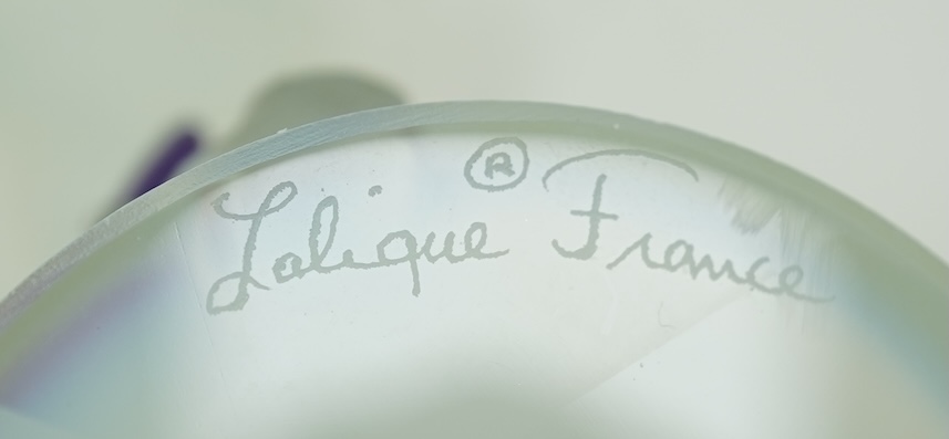Lalique: A 'Chrysis' presse-papiers/paperweight